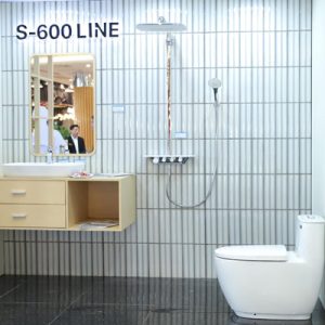 Anh phong tam co lap dat bon cau Inax INAX AC-1052VN